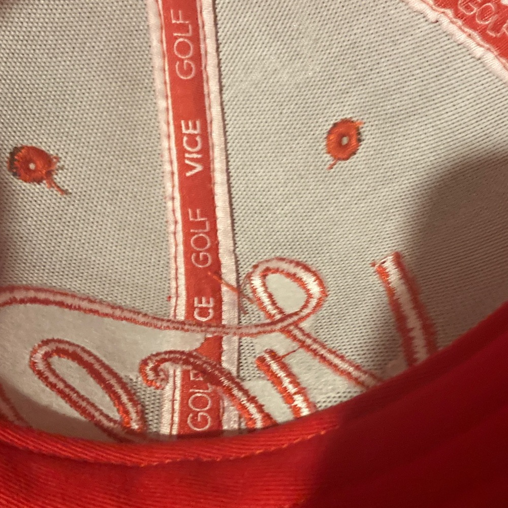 Red Cap - Picture 8 of 8